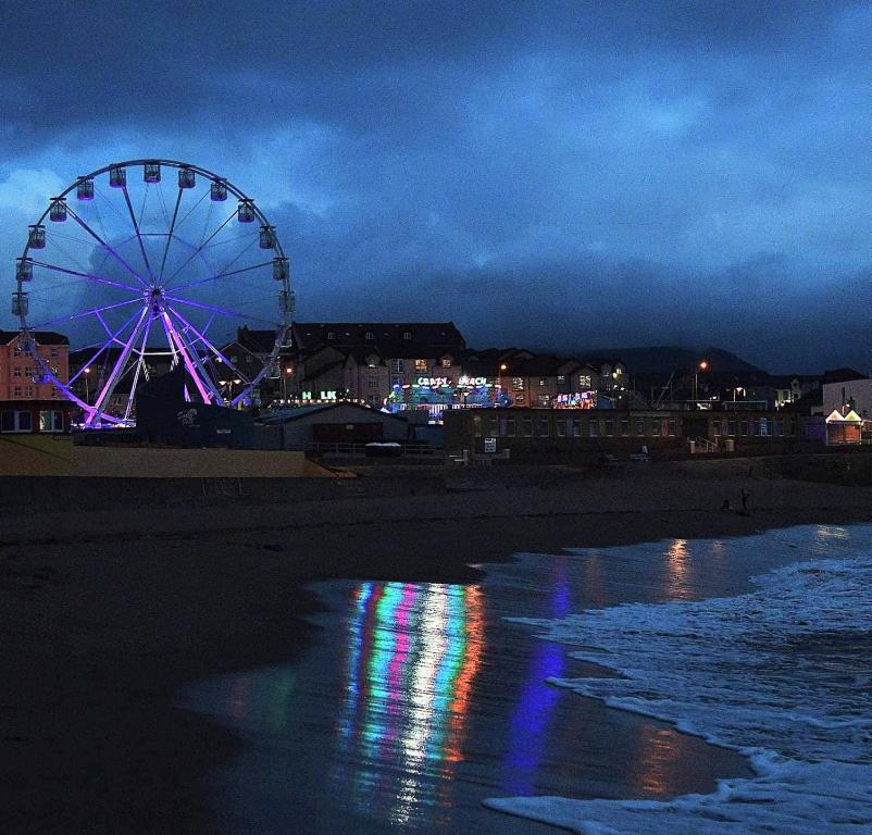 Atlantic Point Stunning Sea View room 1